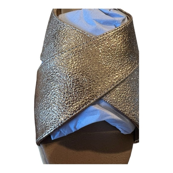 Metallic Gold Open Toe Slingback Women’s Casual Sandals by ComfortView Size 7WW - Picture 13 of 15